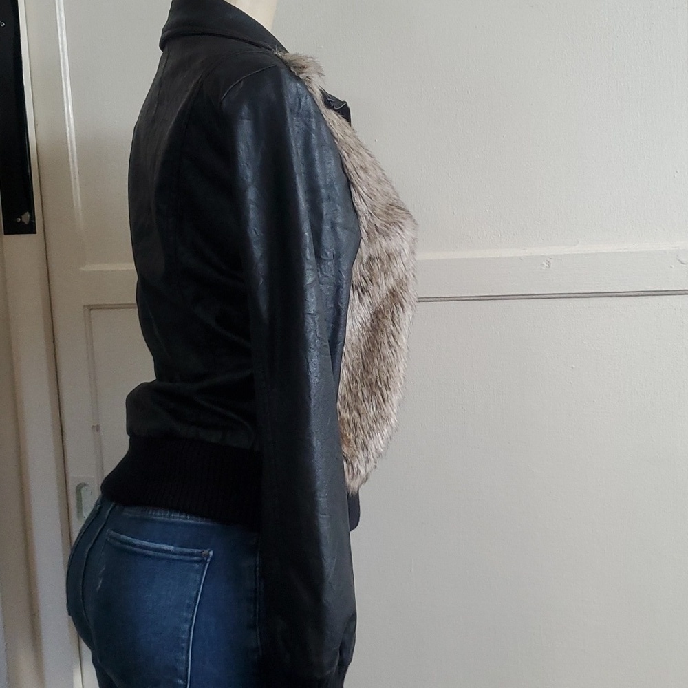 Jack by BB Dakota Faux Fur Vegan Leather Moto Jacket Size M - Picture 4 of 10